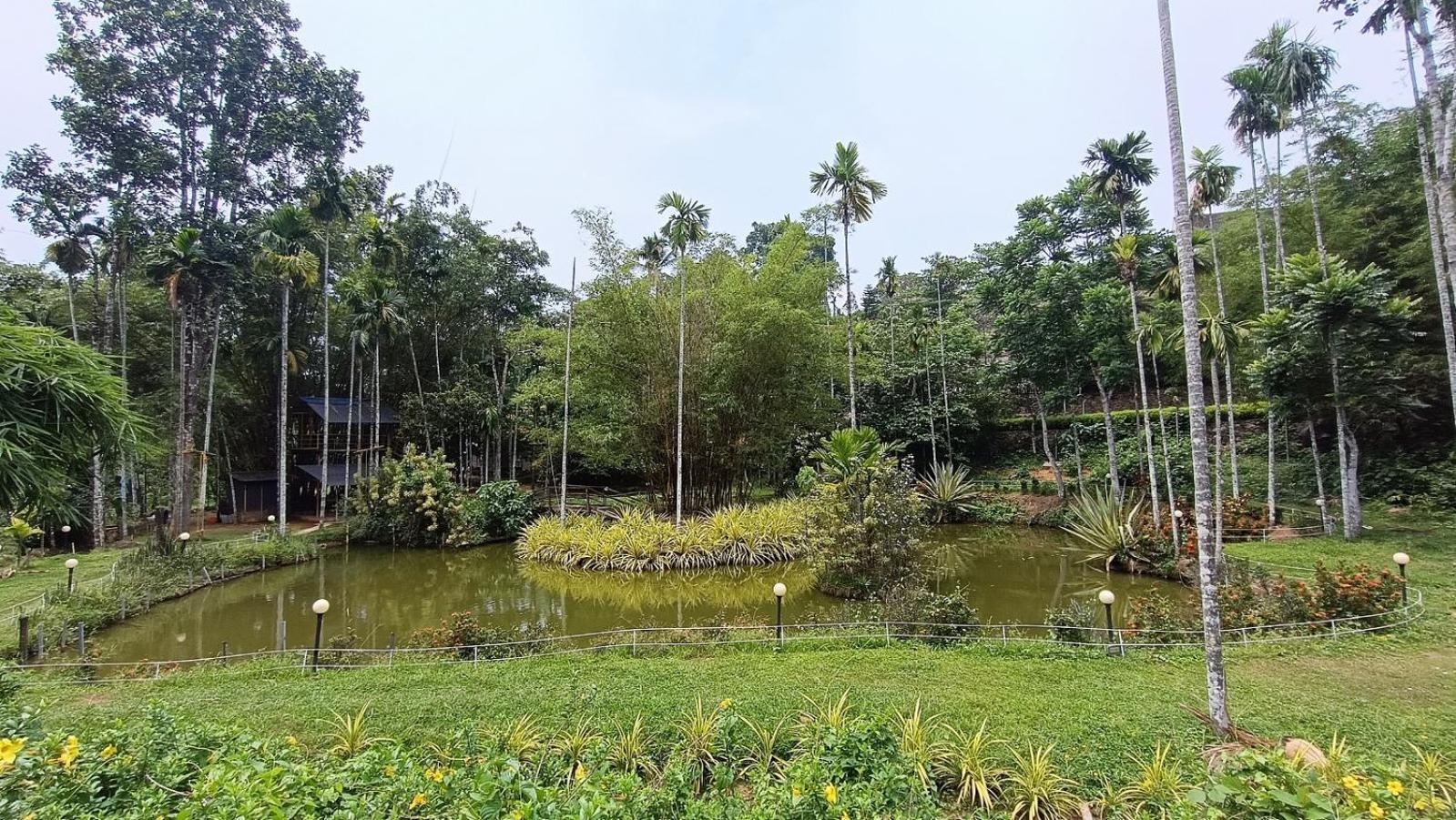 Thenmala Ecoresort Punalur エクステリア 写真